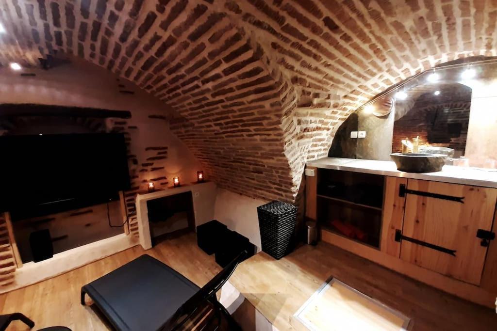 Studio Et Spa Privatif Le Puits De La Grace Albi Extérieur photo