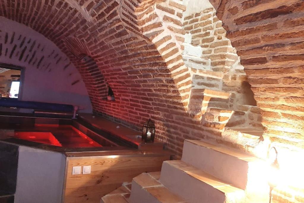 Studio Et Spa Privatif Le Puits De La Grace Albi Extérieur photo